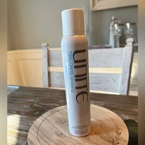Unite 7 Seconds dry thermal shine spray
